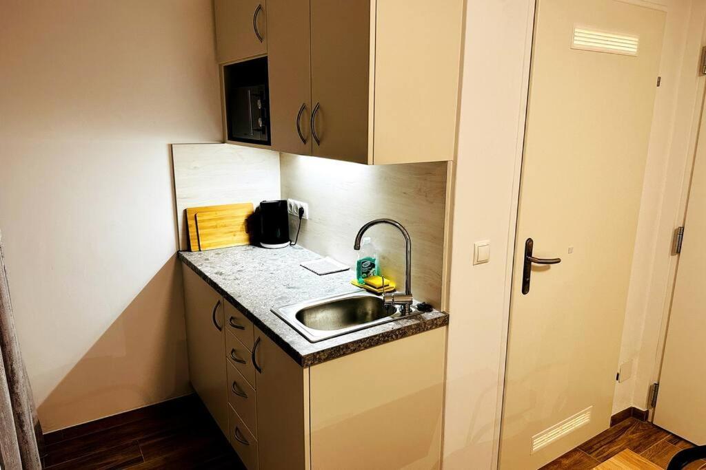 Ajo Vetmed - Contactless Check-in Wien
